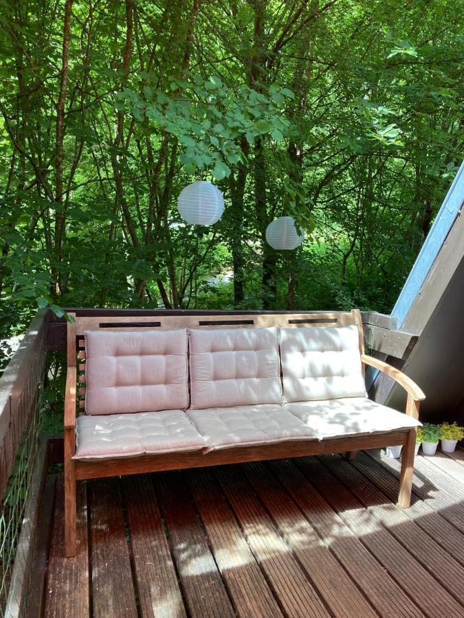 La Cabane, Дюрби Екстериор снимка