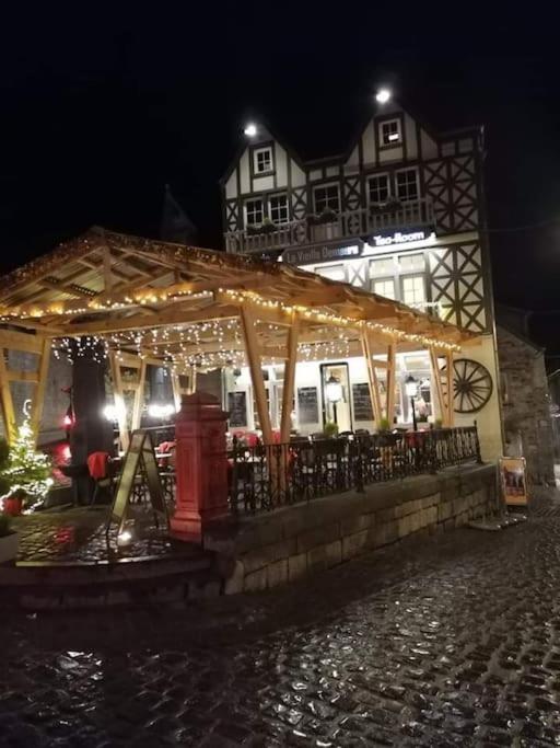 La Cabane, Дюрби Екстериор снимка